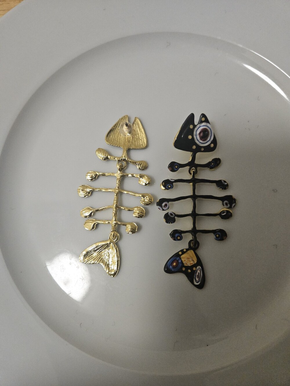 Colorful Fishbone Earrings - Picture 5 of 5